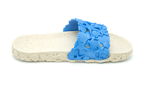 women summer slides