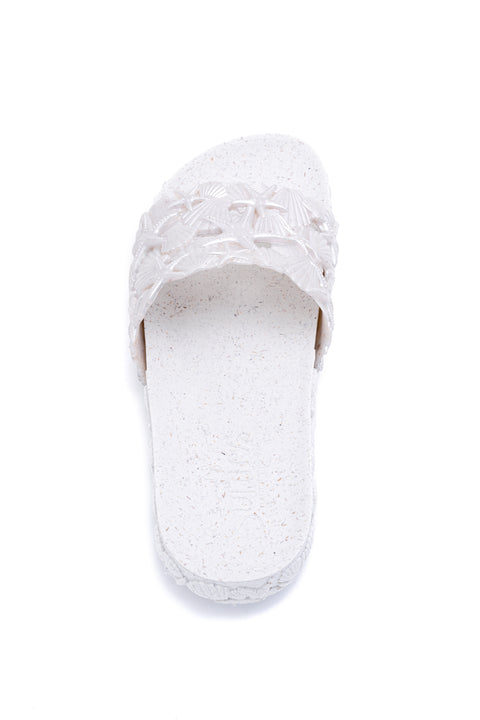 eco-friendly women's beach slides