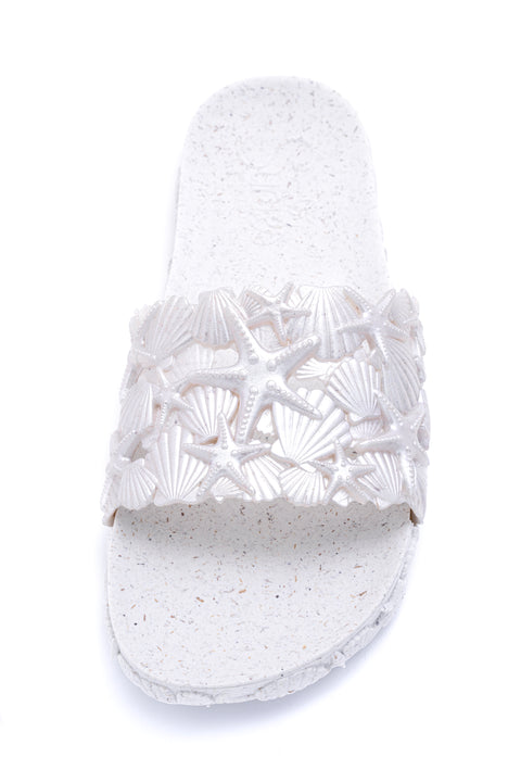 waterproof women's beach slides